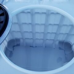 午前中決まりました。8月23日午前中限定特価。貯水タンク。農業タンク。１０００リットル。サンコー。サンバルク。