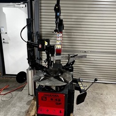 タイヤチェンジャー  外ガミ23インチ　サポート付　自動車　整備、工具 タイヤチェンジャー 200v (AutoPro-26ZX) - ㈱長江産業 タイヤ