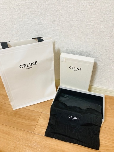 セリーヌ長財布\n
