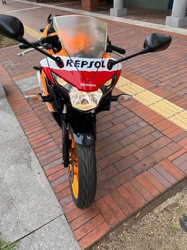 HONDA CBR125R】 希少人気レプソルカラー好調小型ミッション (バイクセブン) 神戸のホンダの中古あげます・譲ります｜ジモティーで不用品の処分