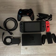 任天堂Switch 本体.  8月22まで