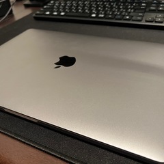 iPhone13ProMax1TBとMacBook Proのセット