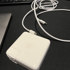 iPhone13ProMax1TBとMacBook Proのセット