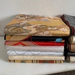 帯　着物　成人式　など　冠婚葬祭　まとめ売り　まとめて　13枚　大量　生地　布　リメイク　手芸　はぎれ　ハギレ　パッチワーク　和服　和装　結婚式　入学式　卒業式　　