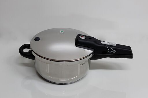 ★美品 WMF マークティッシュフェン EXPRESS 圧力鍋 3.0 L ドイツ製（中古）シリコンゴムパッキン 新品 に 交換済み