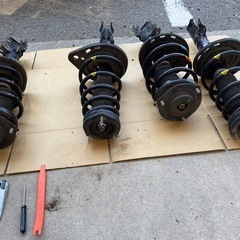 カムリ AVV50 純正サスペンション