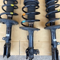 カムリ AVV50 純正サスペンション