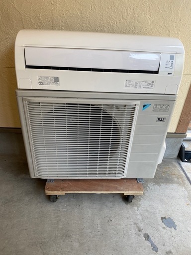 ダイキン　ルームエアコン 主に14畳用　標準工事費込み【1年保証付き】