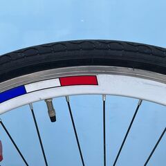 トレーディア　パリスガーディアン　700CC　ホワイト　自転車