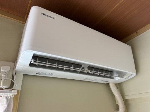 美品 ハイセンス エアコン 10〜12畳用 HA-S28DE-W