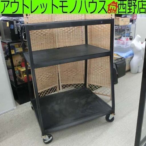 テレビ什器 タイヤ付き 幅82cm コンセントタップ付き 移動式スチール棚 テレビ台 TV台 電源タップ付き 黒 ブラック ラック 札幌 西野店