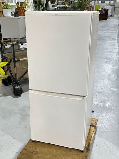 ★AQUA★ アクア 2D冷蔵庫 AQR-17J 2020年 168L ホワイト 右開き W52.5cm レンジが置ける 耐熱天板 省エネ