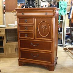 ※10/11価格改正　800)LYNN HOLLYN リンホーリン オバールドアチェスト リビングキャビネット 収納 天然木 無垢材 箪笥 参考27万 タンス ブラウン GMGH96