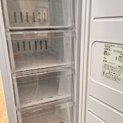 アイリスオーヤマ スリム冷凍庫 