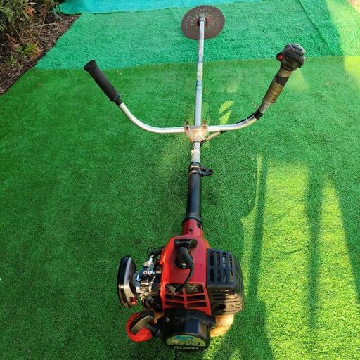 草刈り機 刈払機 草刈機 刈払い機shindaiwa