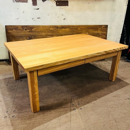 【武蔵小山店】 無印　無印良品　MUJI 無垢材 ローテーブル　オーク材　リビングテーブル　廃盤品　廃番品　デッドストック　センターテーブル　木製　オーク　 運搬無料エリア有 / 品川区 リサイクルショップ ランバールーム 武蔵小山店  ◀︎ 武蔵小山パルム 戸越銀座 隣