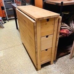 ゲートレッグテーブルの中古が安い！激安で譲ります・無料であげます  