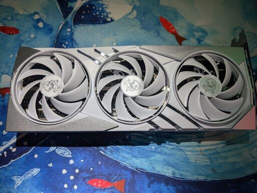 「台風の影響の為！!激安値下げ中！！」(GPU)MSI GeForce RTX 4070 GAMING X SLIM WHITE 12G グラフィックスカード ホワイトモデル VD8662