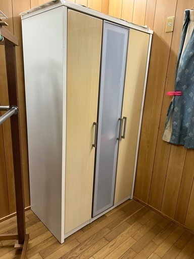 白いタンス　クローゼット　重いです