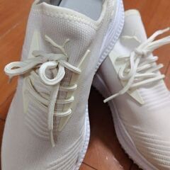 PUMA　スニーカー　26cm