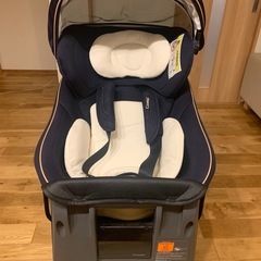 combi チャイルドシートISOFIX