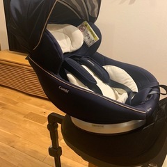 combi チャイルドシートISOFIX