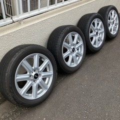 値下げします(^◇^;)アルファード、ボキシー、ノアなど20インチ 