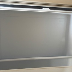 三菱ノンフロン冷凍冷蔵庫 MR-C33H-W 2023年製