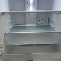 三菱ノンフロン冷凍冷蔵庫 MR-C33H-W 2023年製