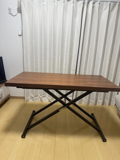 【値下げ】ニトリ　ダイニングテーブル(昇降機能付き)