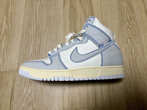 NIKE スニーカー　未使用