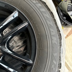 早い者勝ち！日産ノート　バルミナ　ブリヂストンスタッドレスタイヤ4本