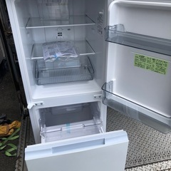 NO 386  🌈福岡市内配送設置無料✨🌈　シャープ SHARP 冷蔵庫 一人暮らし 2022年製 2ドア 152L ホワイト ファン式 両方開き SJ-15E9-W 奥行60cm以下