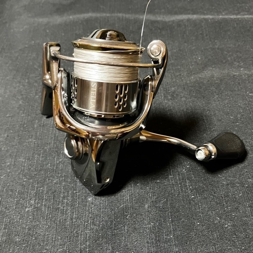18ステラC2500HG シマノ(SHIMANO) 14ステラ C2500HGS 032829 18ステラC2500HG シマノ(SHIMANO) 14ステラ C2500HGS 032829