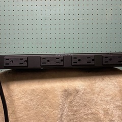 FURMAN  M-8X AR 安定化電源