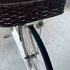 【完売御礼】【大人用】整備済 ブリヂストン ベルト駆動 27型内装3段ギア カジュナDX 中古自転車 通勤通学向け クリーム色 <自転車のオオムラ 静岡店>