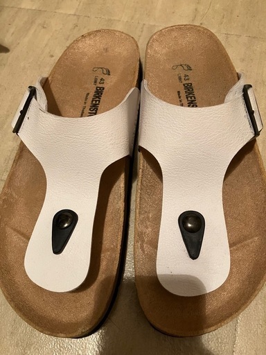 【未使用美品】ビルケンシュトック　サンダル