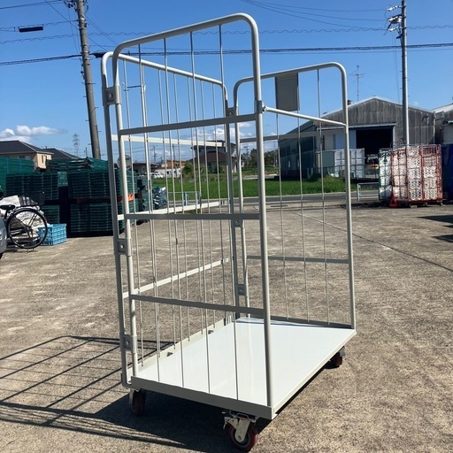 新品ガコ台車 キャスター付 車輪ストッパー付 底板:鉄板　折りたたみ:可