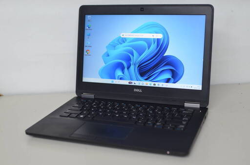 中古良品ノートパソコン DELL Latitude E7270 Windows11 爆速SSD256GB core i5-6300U/メモリ4GB/12.5インチ/無線内蔵/webカメラ搭載