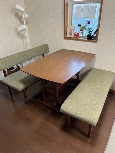 unico SUKシリーズ ダイニングテーブルとベンチのセット