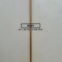 早い者勝ち！最終値下げ！[ROXY]6\'4/ 39.2Lファンボード