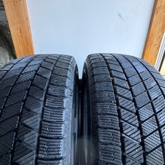 ブリジストン、ダンロップ スタッドレス 16インチ バリ溝