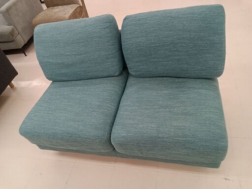 *更にお値段見直しました★ジモティ割あり★  ソファー ターコイズブルー W120.5×D72×H79 クリーニング済み TC4535