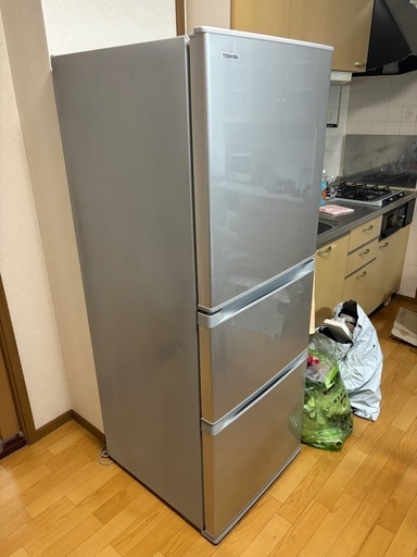 【決まりました】東芝 冷蔵庫 330L 2017年製