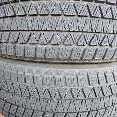 225/65R17ｽﾀｯﾄﾞﾚｽ