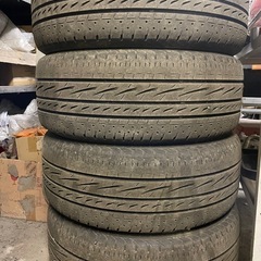 235/50/r18