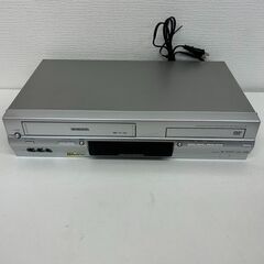 【レガストック江東店】TOSHIBA 東芝 VHS ビデオ 一体型 DVDプレーヤー SD-V700 2007年製②
