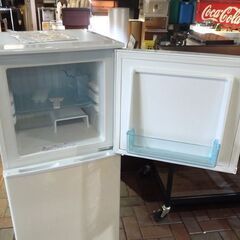 2021年製 2ドア冷蔵庫 138L アビテラックス AR-143E ホワイトストライプ 直冷式 右開き 100Lクラス 札幌市東区 新道東店　 