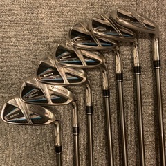 期間限定値下げ中　
訳あり　格安　テーラー メイド　SIM MAX アイアンセット　7本セット