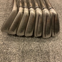 期間限定値下げ中　
訳あり　格安　テーラー メイド　SIM MAX アイアンセット　7本セット